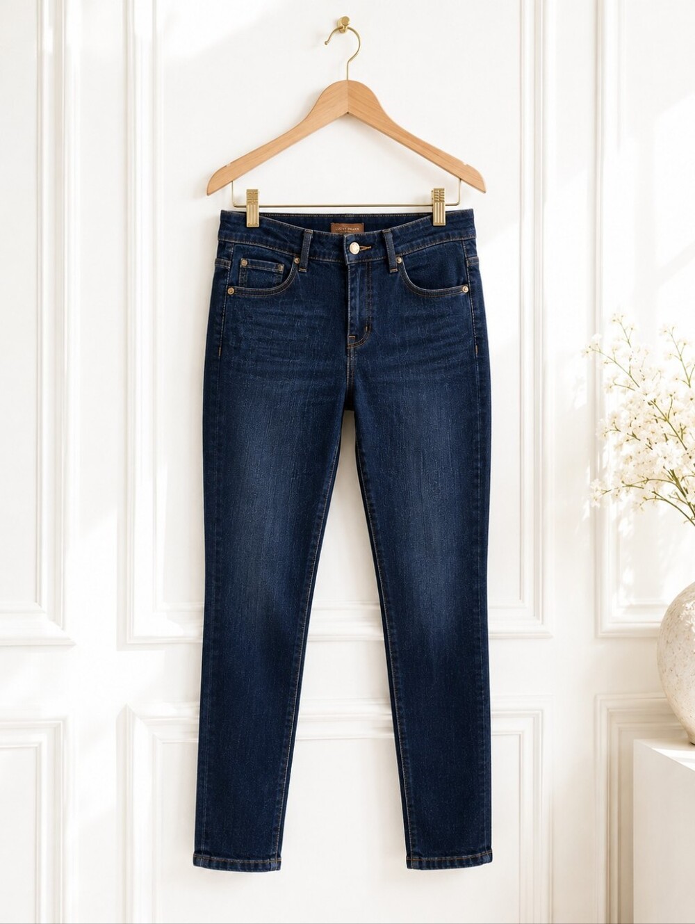 reCreation Dark Wash Skinny Jeans Size 6 Mid Rise Stretch Denim Classic 5-Pocket - Picture 6 of 10